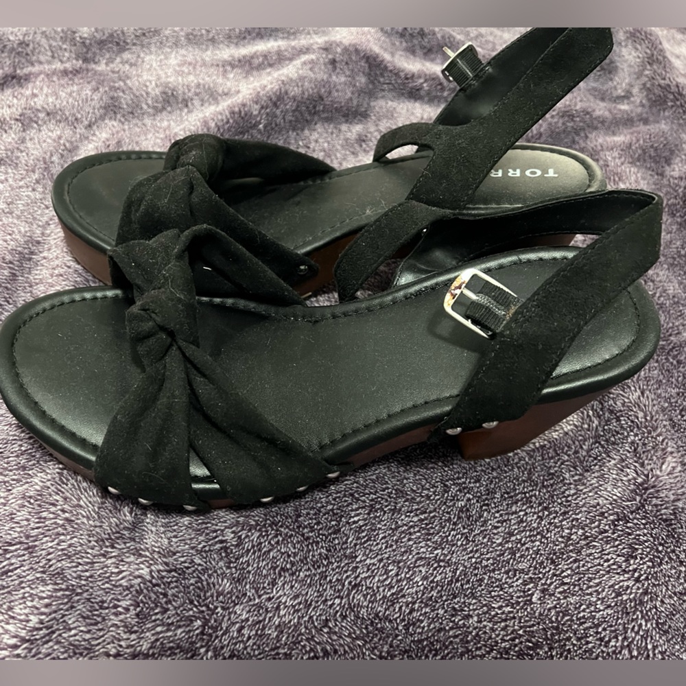 Black strapped sandals